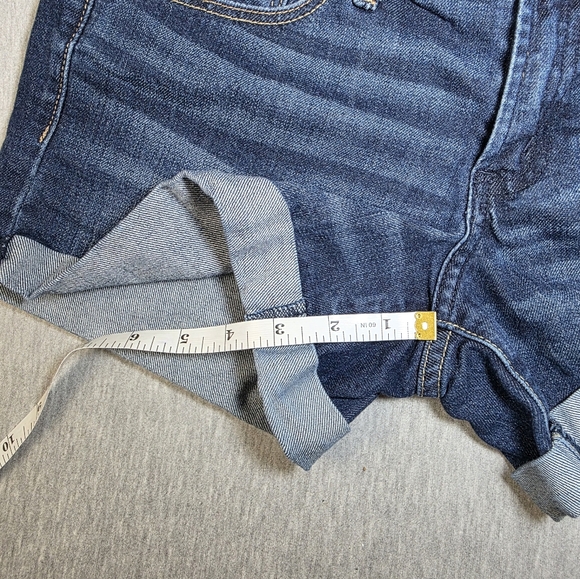 Abercrombie & Fitch Low Rise Denim Blue Women's Shorts Size 29 - Picture 5 of 7